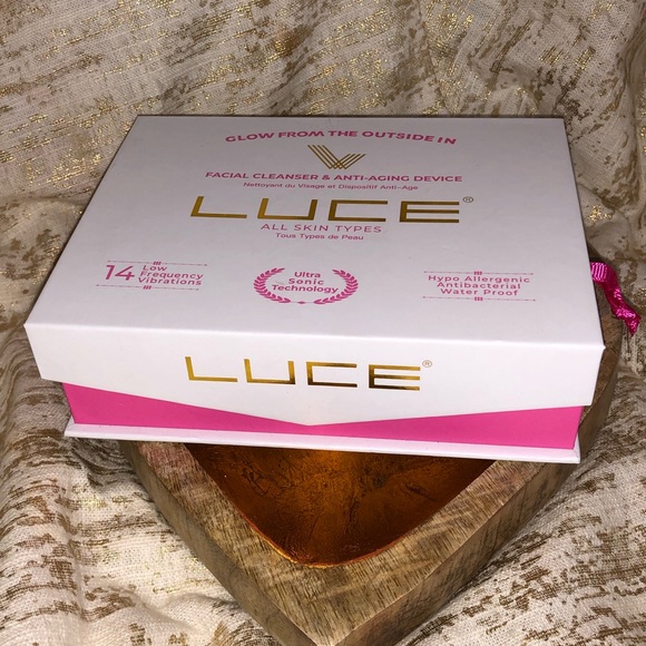 🪄 LUCE 180° Facial Cleansing Anti-Aging System - Picture 3 of 8